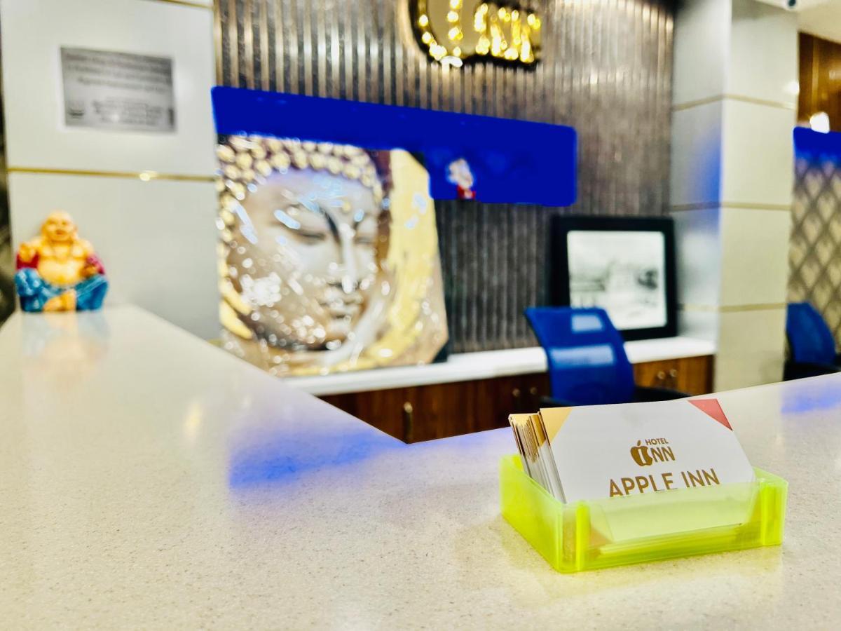 Hotel Apple Inn & Suites, 뉴델리 외부 사진
